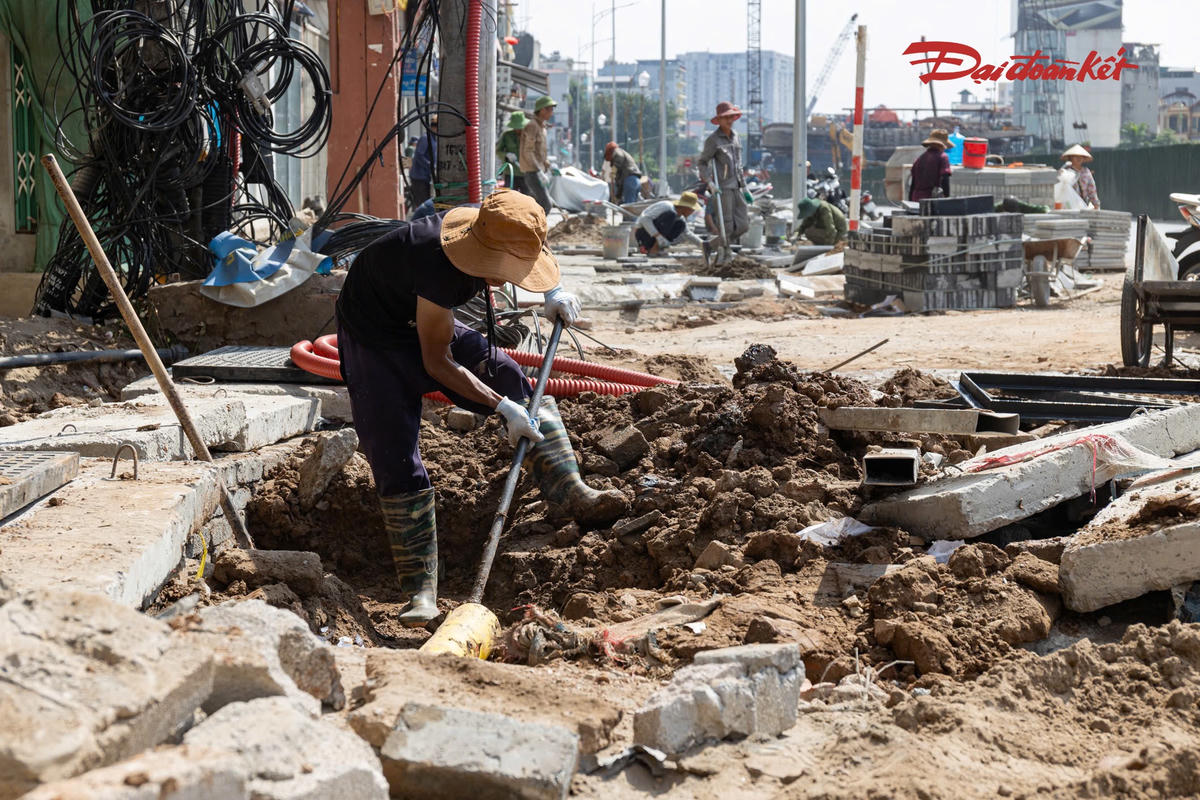Vành đai 1 Hoàng Cầu - Voi Phục dần hoàn thiện, hai cầu vượt chạy đua về đích cuối năm