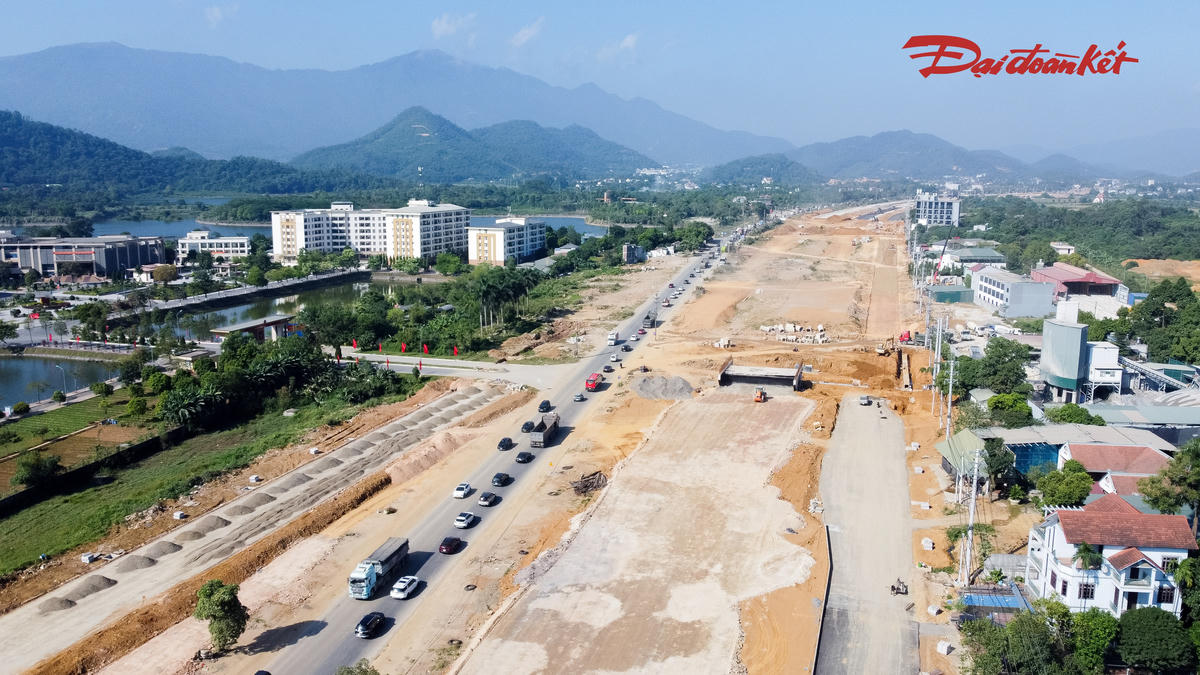 Tuyến đường hơn 5.200 tỷ đồng nối Đại lộ Thăng Long với cao tốc Hòa Bình dần lộ diện