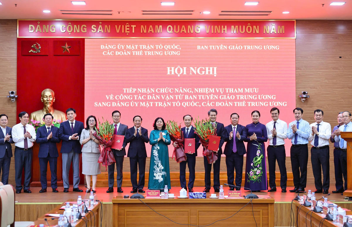 Hội nghị tiếp nhận chức năng, nhiệm vụ tham mưu về công tác dân vận từ Ban Tuyên giáo Trung ương sang Đảng ủy MTTQ, các đoàn thể Trung ương (nay là Đảng ủy Dân vận, Mặt trận và các đoàn thể Trung ương) ngày 26/8/2026.