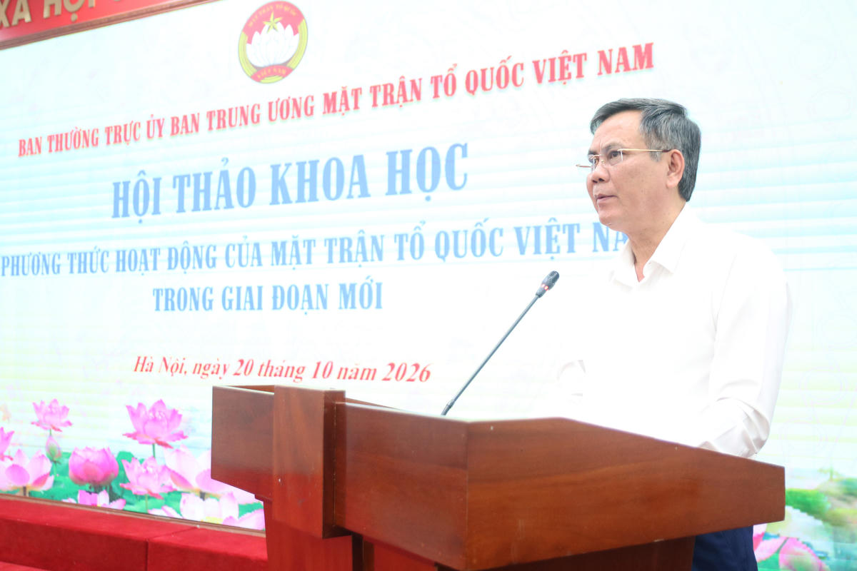 Phó Chủ tịch Ủy ban Trung ương MTTQ Việt Nam Trần Thắng phát biểu tại Hội thảo.