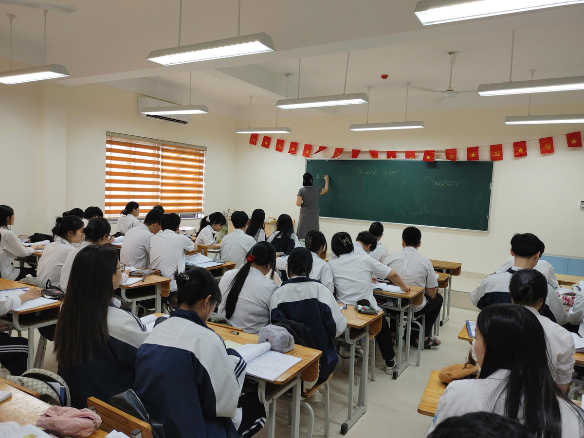 Một giờ học của cô và trò Hà Nội.