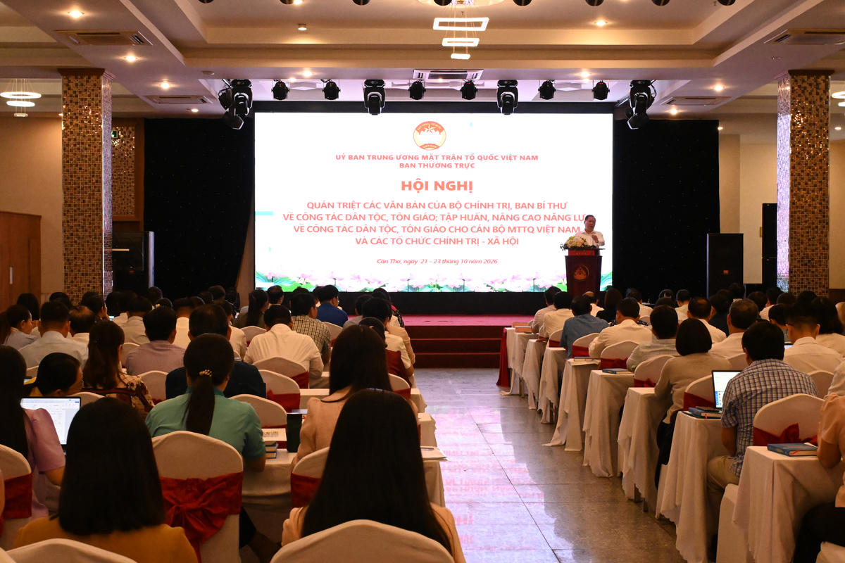 Quang cảnh hội nghị. Ảnh TT