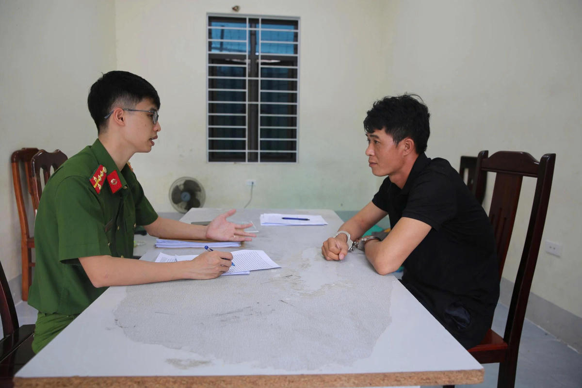 Đối tượng Nguyễn Đình An tại cơ quan Công an. Ảnh: Công an tỉnh Nghệ An