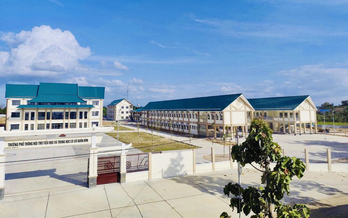 Trường Phổ thông nội trú (PTNT) Tiểu học và THCS Buôn Đôn, tỉnh Đắk Lắk. Ảnh: HSL.