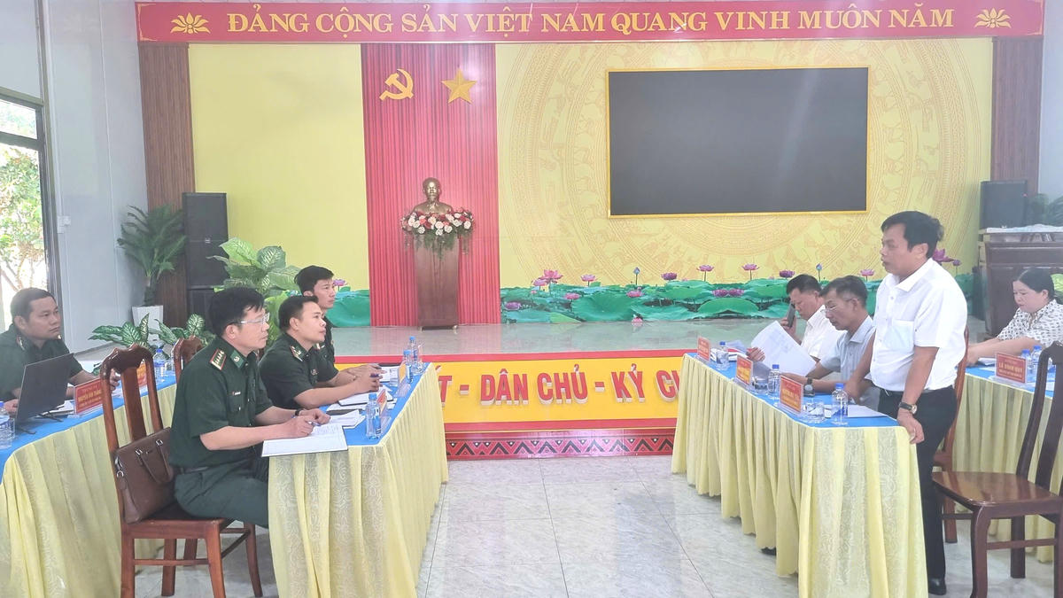 Toàn cảnh buổi làm việc. Ảnh:NL.