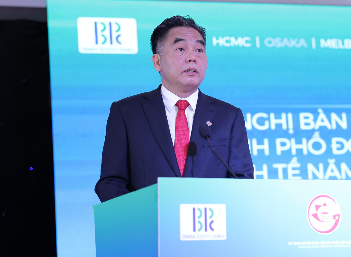 Ông Nguyễn Lộc Hà - Phó Chủ tịch Thường trực UBND TPHCM phát biểu tại hội nghị. Ảnh: T.B