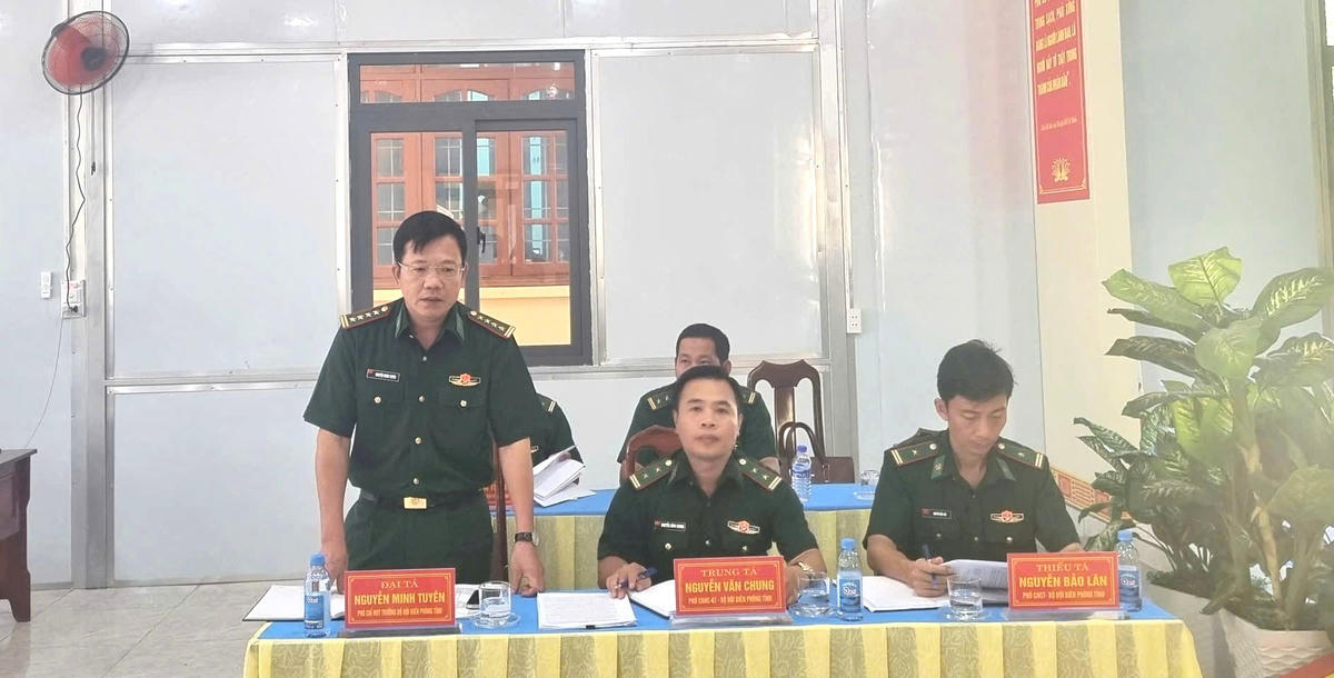 Đại tá Nguyễn Minh Tuyên, Phó Chỉ huy trưởng Ban Chỉ huy Bộ đội Biên phòng tỉnh Đắk Lắk phát biểu kết luận. Ảnh:NL.