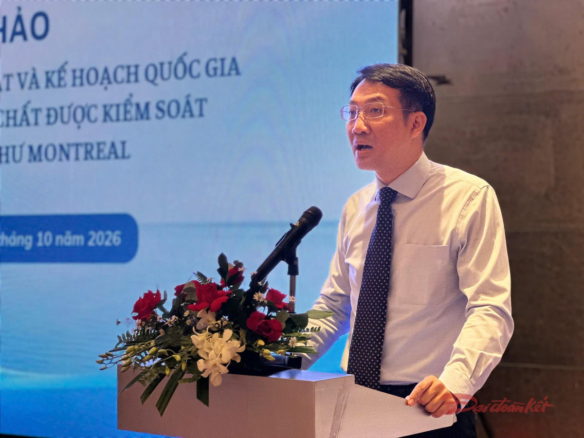 Ông Bùi Đức Hiếu, Phó Cục trưởng Cục Biến đổi khí hậu - Bộ Nông nghiệp và Môi trường phát biểu. Ảnh: Ánh Tuyết.