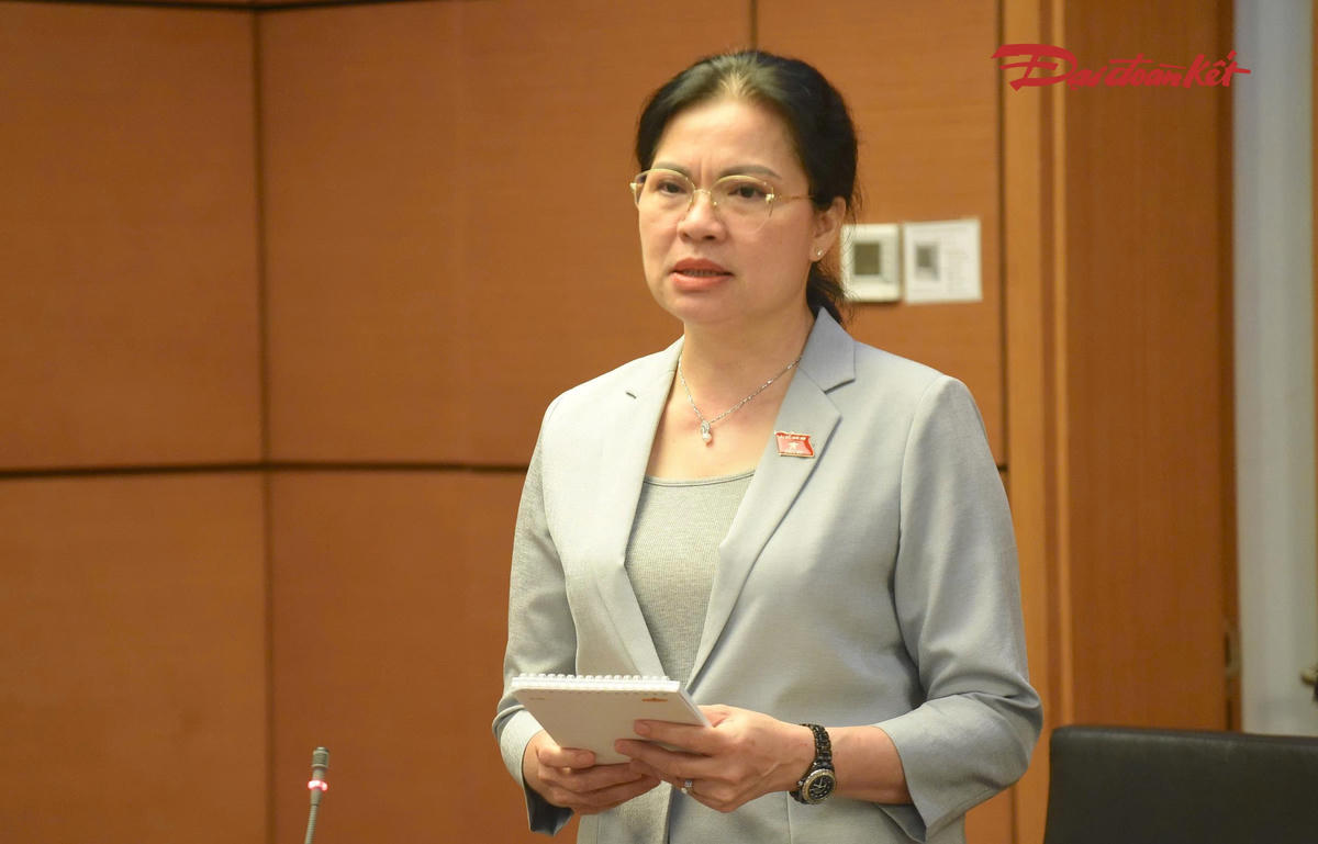 Phó Chủ tịch - Tổng Thư ký UBTƯ MTTQ Việt Nam Hà Thị Nga phát biểu. Ảnh: Quang Vinh