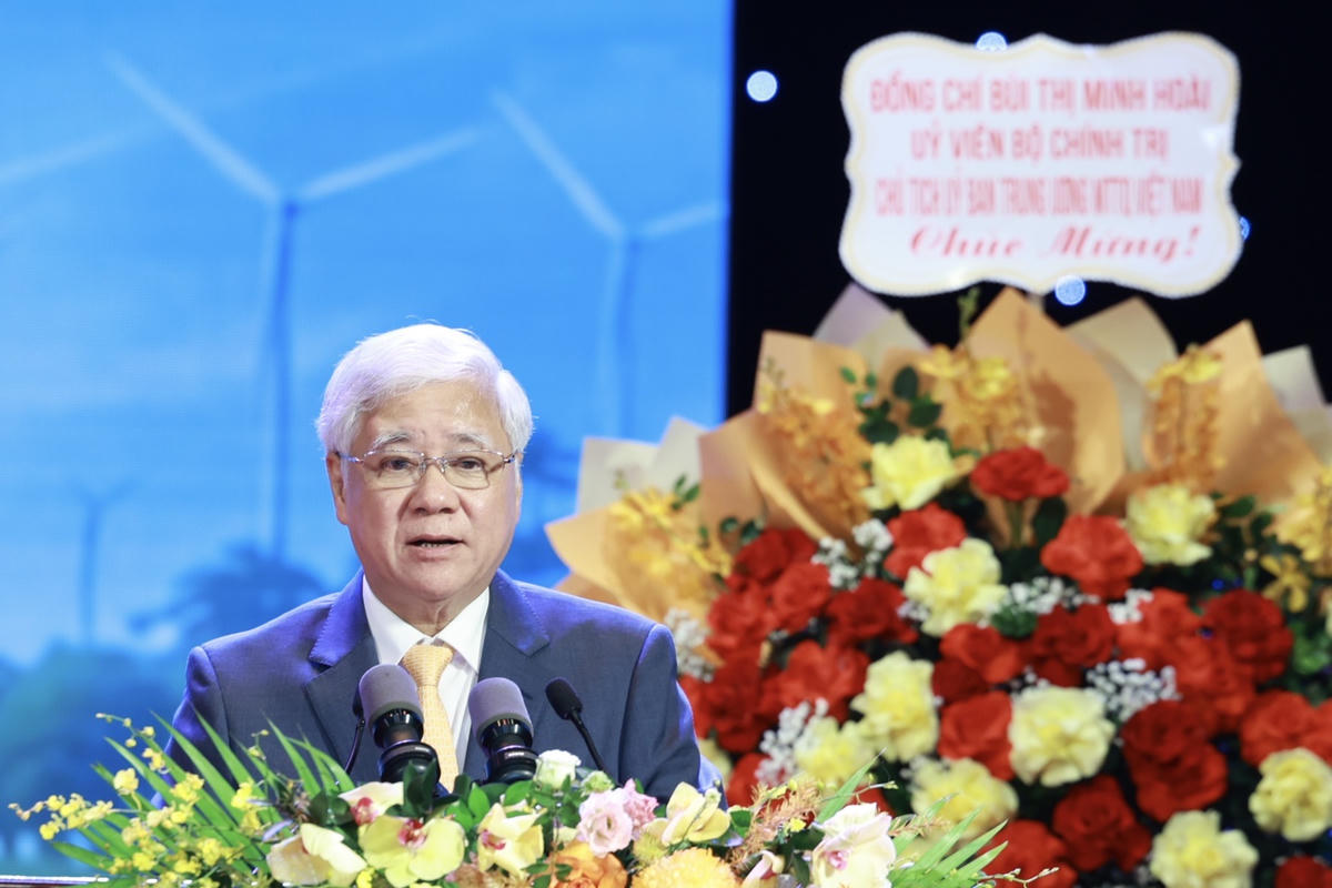 Ông Đỗ Văn Chiến, Ủy viên Bộ Chính trị, Phó Chủ tịch Thường trực Quốc hội - phát biểu tại Chương trình tuyên dương Công nhân Việt Nam tiêu biểu toàn quốc năm 2026. Ảnh: Hải Nguyễn