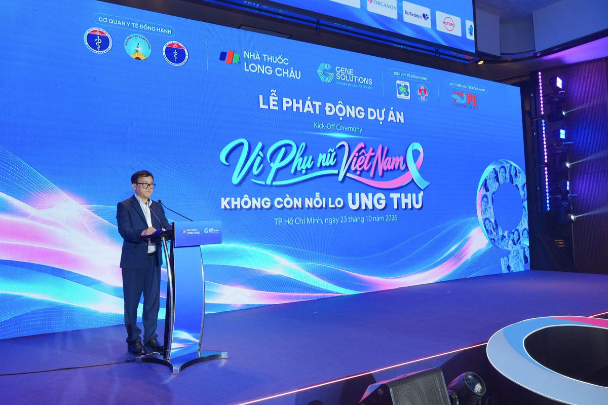 TS.BSCKII. Huỳnh Minh Chín - Phó Giám đốc Sở Y tế TPHCM, kiêm Phó Chủ tịch Hội Thầy thuốc Trẻ Việt Nam. Ảnh: Trần Anh.
