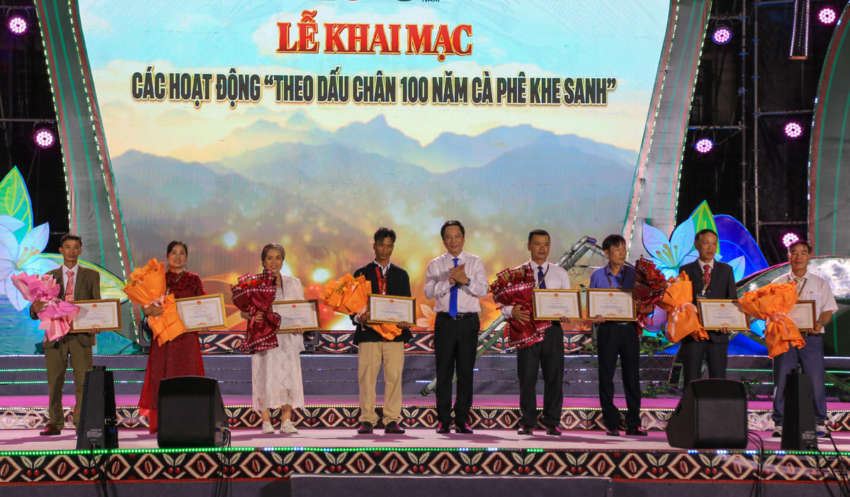 Quảng Trị: Khai mạc chuỗi hoạt động ‘Theo dấu 100 năm Cà phê Khe Sanh’