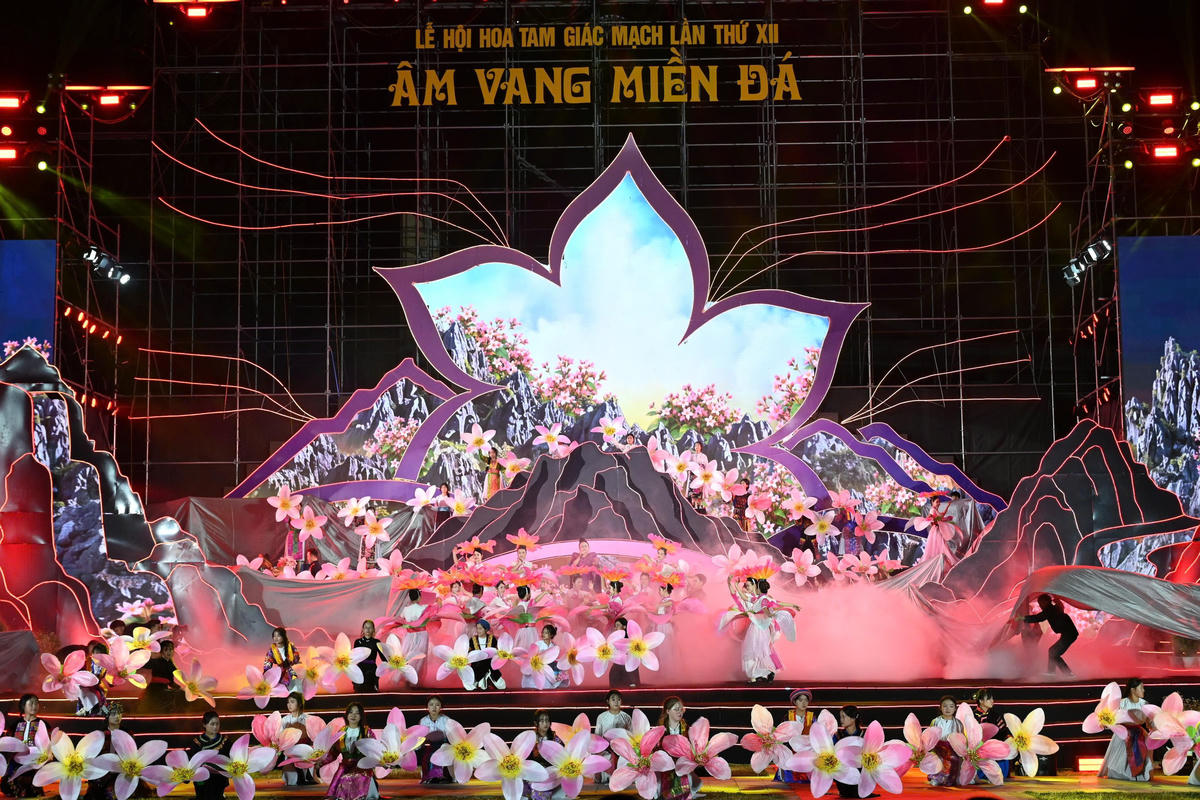 Chương trình khai mạc Lễ hội hoa Tam giác mạch lần thứ XII năm 2026 tại xã Đồng Văn, tỉnh Tuyên Quang.