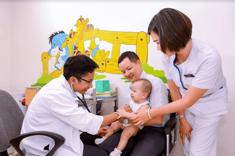 Tiêm chủng là một trong những biện pháp quan trọng đối với những bệnh đã có vaccine phù hợp. Ảnh: ĐT.