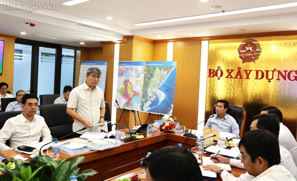 Bộ xây dựng thẩm định Đồ án Quy hoạch Khu kinh tế Ninh Cơ (Ninh Bình). Ảnh: Cổng thông tin điện tử Bộ Xây dựng.
