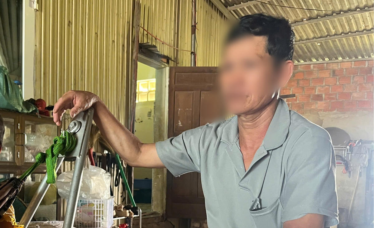 Ông Hồ C. mong muốn con trai sớm ra đầu thú hưởng chính sách khoan hồng của pháp luật. Ảnh: ĐS.