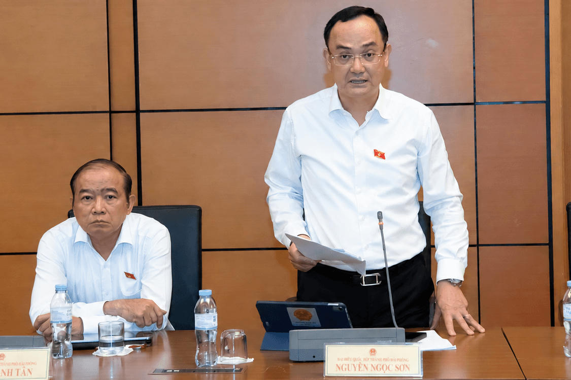 Đại biểu Nguyễn Ngọc Sơn (Đoàn ĐBQH TP Hải Phòng) phát biểu. (Ảnh: Lâm Hiển)