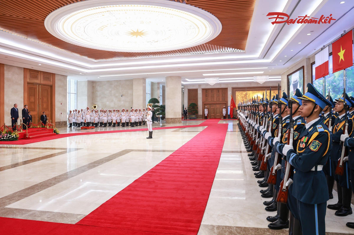 Quang cảnh lễ đón. Ảnh: Quang Vinh