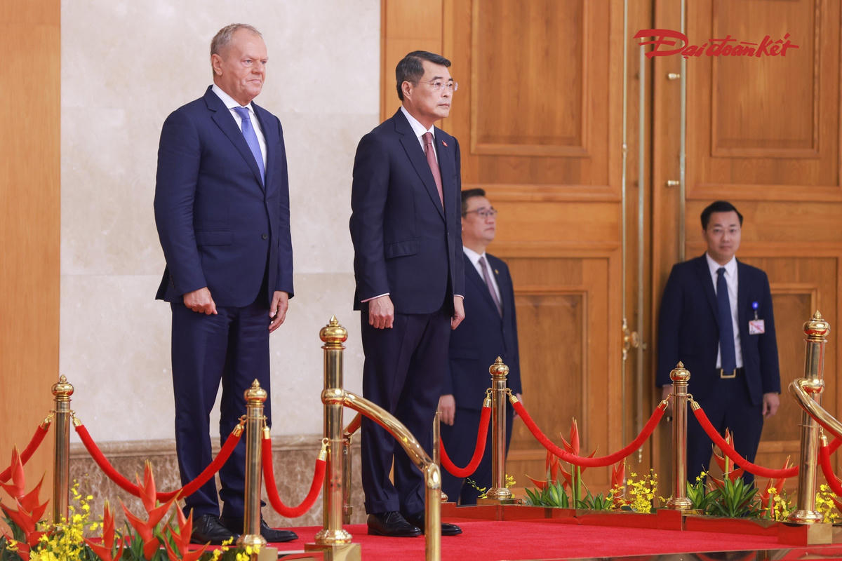 Thủ tướng Lê Minh Hưng chủ trì lễ đón Thủ tướng Cộng hòa Ba Lan Donald Tusk thăm chính thức Việt Nam - Ảnh: Quang Vinh