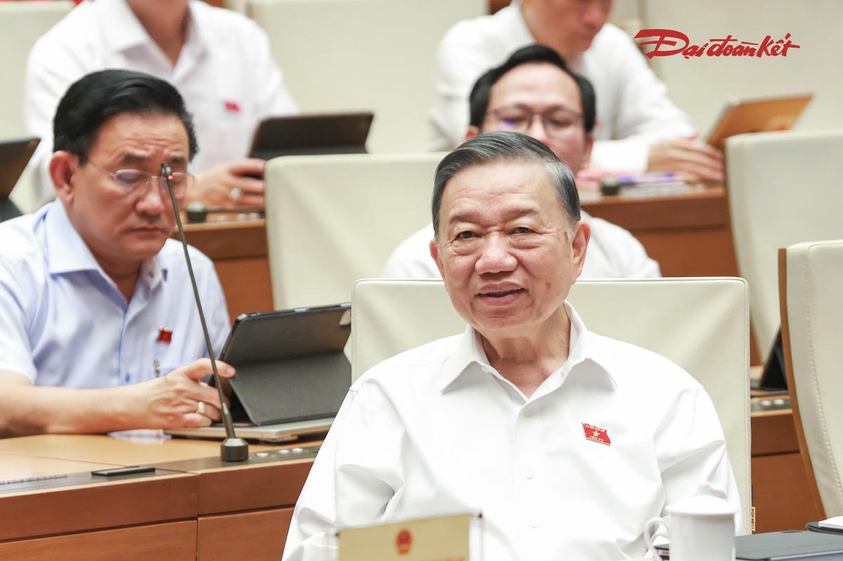 Tổng Bí thư, Chủ tịch nước Tô Lâm tham dự phiên thảo luận (Ảnh: Quang Vinh)