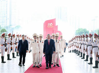 Tổng Bí thư Tô Lâm dự Lễ kỷ niệm 80 năm Ngày truyền thống Công an Nhân dân