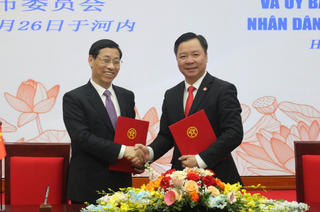 Thúc đẩy hợp tác công tác Mặt trận Hà Nội - Thượng Hải