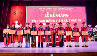 Siết đào tạo Tiến sĩ