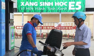 Đề xuất giảm thuế nhập khẩu ưu đãi chế phẩm xăng và ethanol