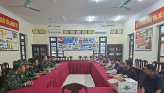 Quảng Ninh: Ứng cứu kịp thời 10 ngư dân bị đắm tàu trên vùng biển Cô Tô