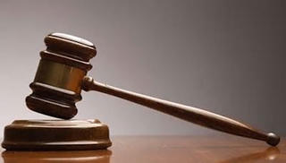 Khởi tố nguyên Chủ tịch UBND huyện Mai Châu, tỉnh Hòa Bình