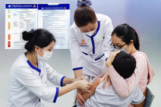 TP Hồ Chí Minh: Nhu cầu tiêm vaccine phòng bệnh sốt xuất huyết tăng
