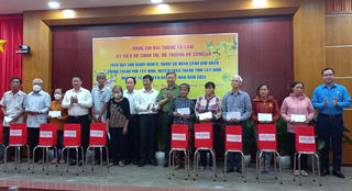 Lãnh đạo Bộ Công an và Mặt trận Tổ quốc Việt Nam trao quà Tết tại Tây Ninh
