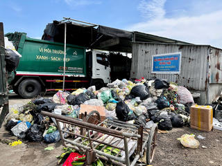 Hợp tác xã đốt rác không đúng quy định, người dân bức xúc