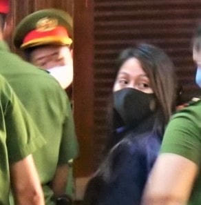 Nguyễn Võ Quỳnh Trang bị đề nghị án tử hình trong vụ bạo hành bé gái 8 tuổi tử vong