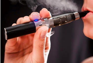 Bảo vệ trẻ em trước những tác động của thuốc lá điện tử