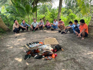 Vĩnh Long: Triệt xóa điểm đá gà ăn tiền, bắt giữ 10 đối tượng