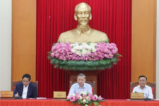 Tổng Bí thư Tô Lâm chủ trì buổi làm việc về dự thảo các văn kiện Đại hội XIV