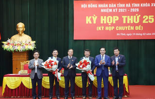 Bí thư Thành ủy Hà Tĩnh được bầu làm Phó Chủ tịch UBND tỉnh