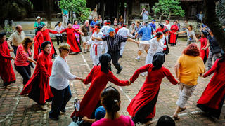 Trường tồn điệu Xoan