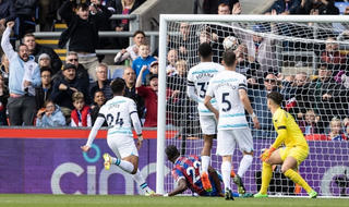 Chelsea lội ngược dòng thắng 2-1 Crystal Palace
