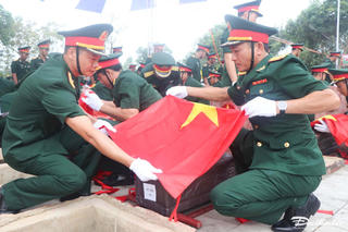 Truy điệu, an táng 87 hài cốt liệt sĩ hy sinh tại Lào