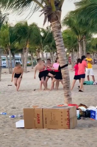 Quảng Ninh: Chỉ đạo Công an làm việc với admin đăng tải clip team building phản cảm