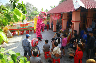 Độc đáo lễ hội Cầu an trên sông nước