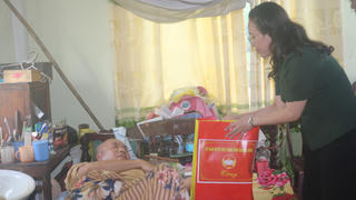 Giữ mãi mạch nguồn tri ân. Bài cuối: Tháng Bảy, sâu nặng nghĩa tình