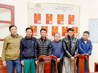 Sát phạt nhau trên chiếu bạc, 6 đối tượng bị khởi tố