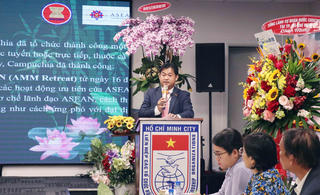 Họp mặt kỷ niệm 27 năm Việt Nam gia nhập ASEAN