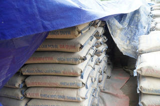 Hà Tĩnh: Rà soát toàn bộ công tác quản lý, sử dụng xi măng hỗ trợ nông thôn mới