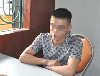 Cô gái trẻ bị cưỡng hiếp và cướp tài sản khi đi nhờ xe