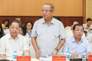 Chống lãng phí cần đặt lên hàng đầu