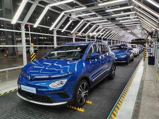 Triệu hồi 730 xe ô tô VF e34